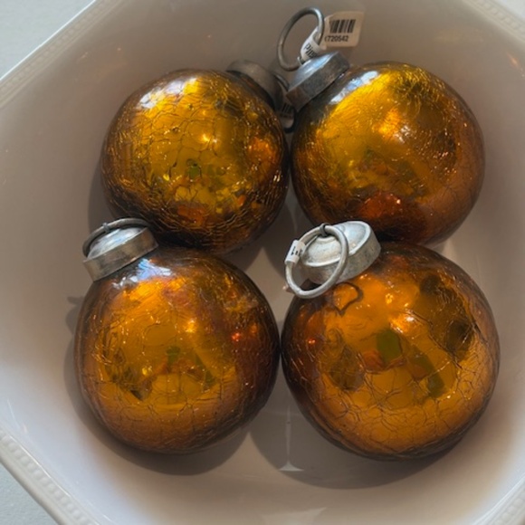 Set of 4 Vintage Christmas Kugels (Gold) - Picture 1 of 3